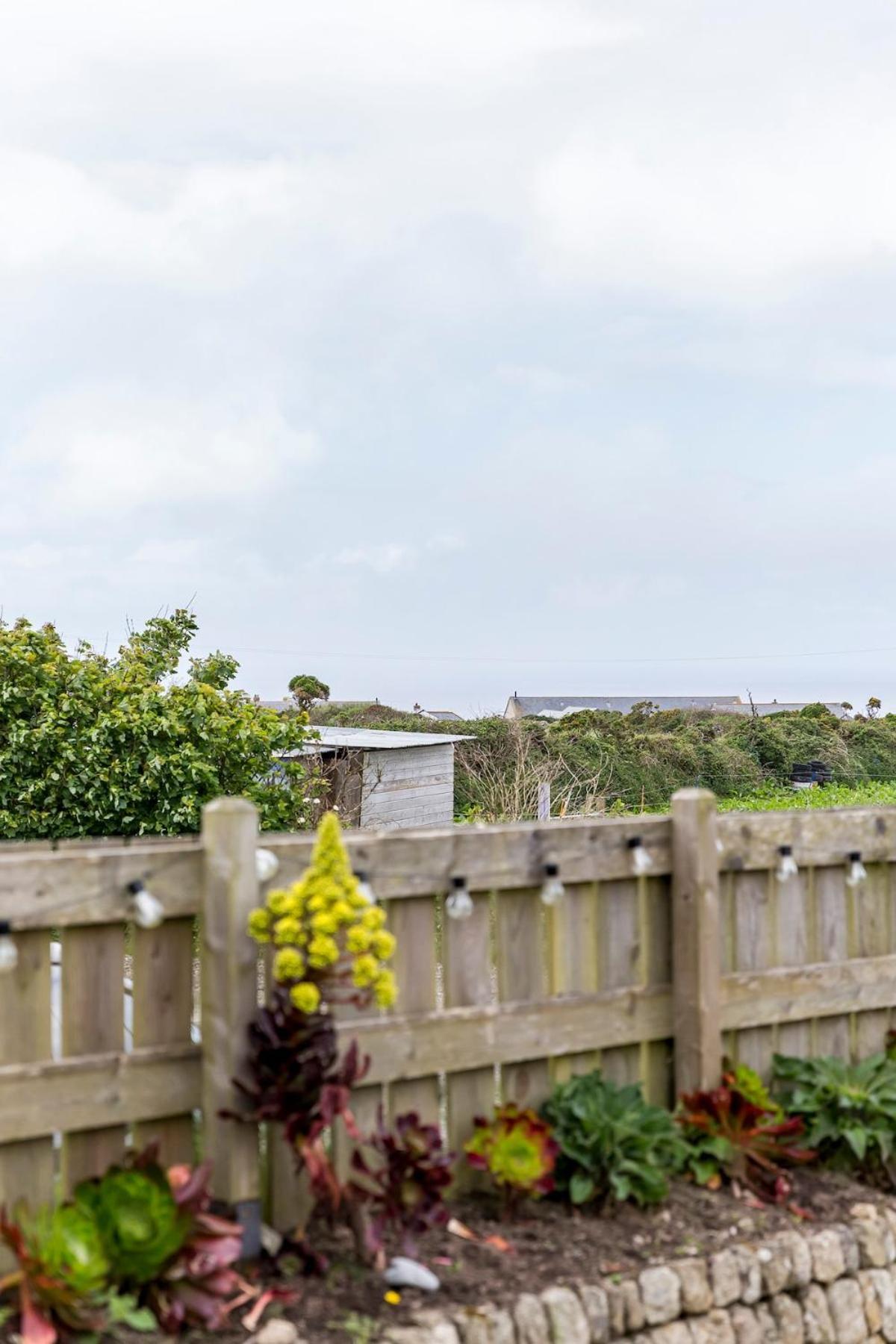 Cape Cornwall Pod With Vast Sea Views Сент-Джаст Екстер'єр фото